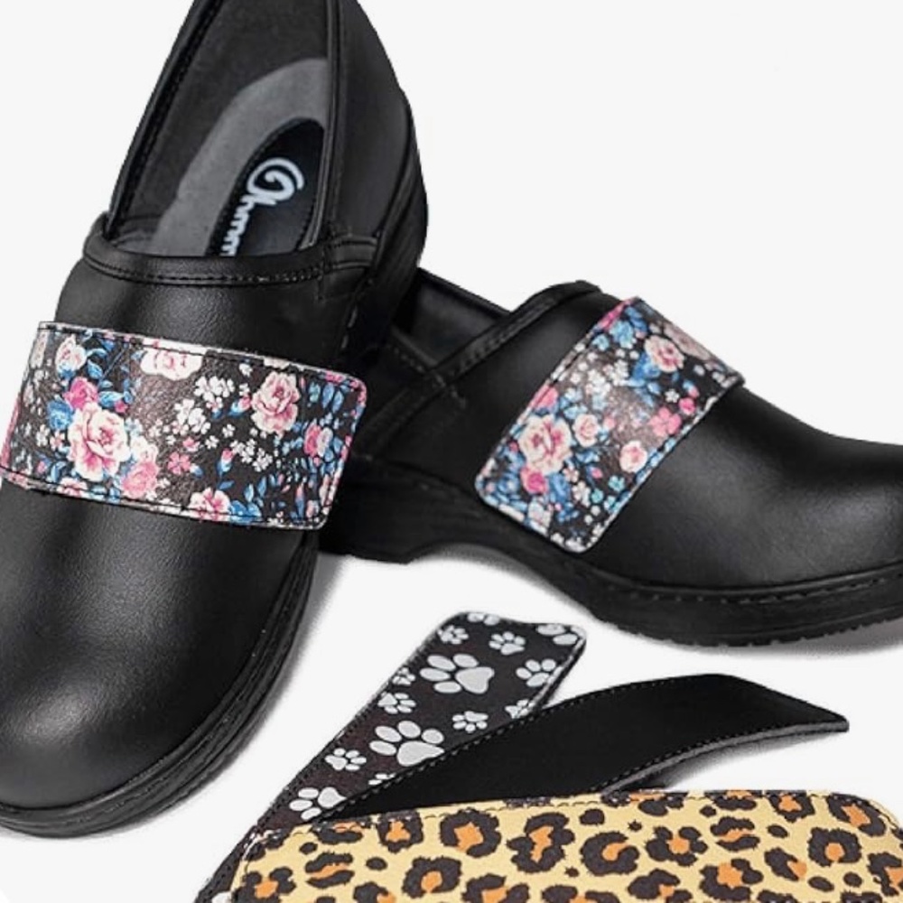 New with Tags/in box. Women’s anti-slip clogs. Size 9.5